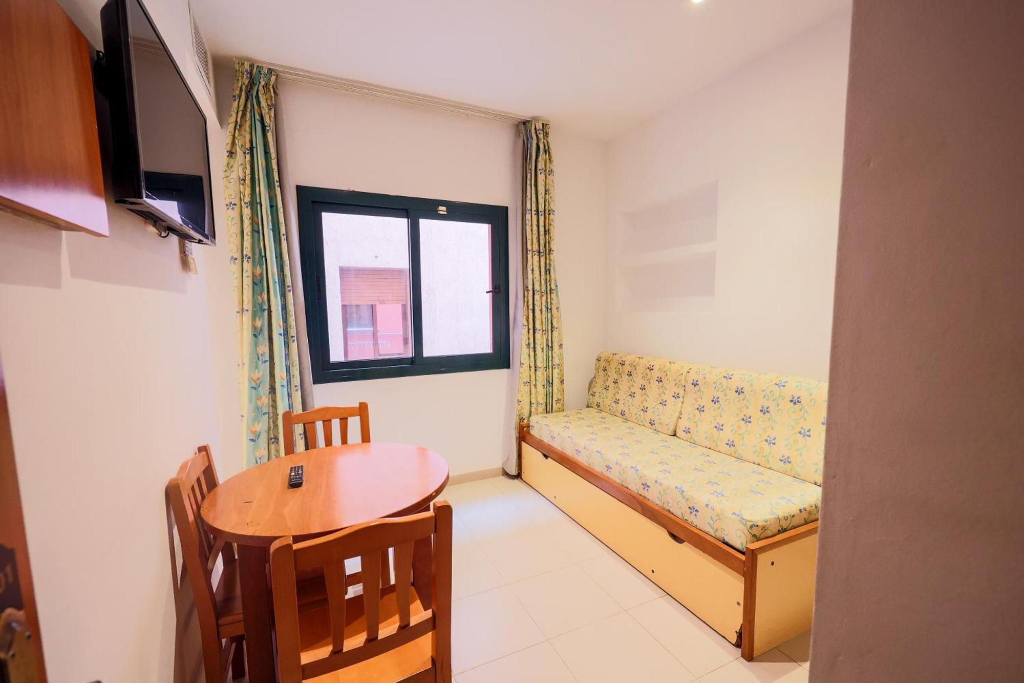 Apartamentos Royal Lloret de Mar Extérieur photo
