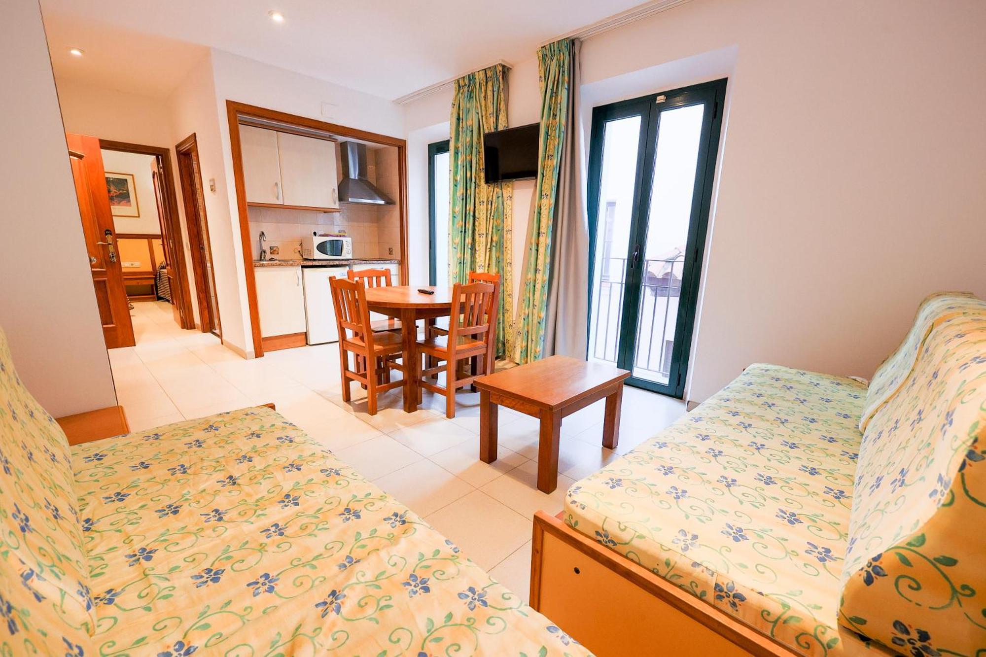 Apartamentos Royal Lloret de Mar Extérieur photo