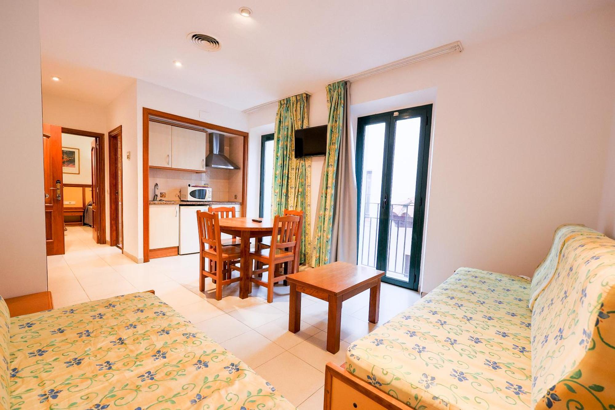 Apartamentos Royal Lloret de Mar Extérieur photo